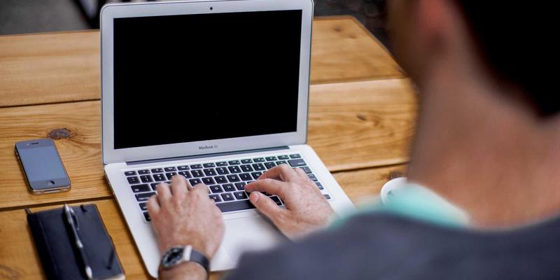 从零构建网络CI/CD流水线:基于Nornir与NetBox的自动化实战指南