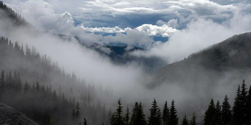 告别Sidecar负担:深度解析Istio Ambient Mesh架构与无代理模式实践